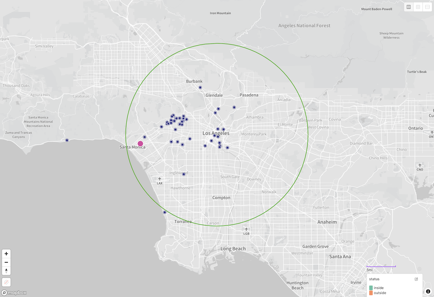 Screenshot of a visualization in Placemark showing Los Angeles area exhibitions within a 50km radius, with a 25km radius superimposed.